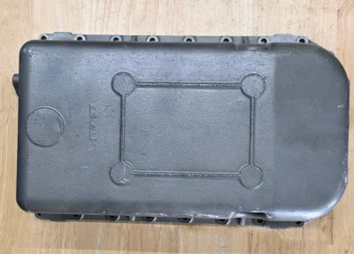 Yanmar Oil Pan for 4LH-THE. This is a “Take Off” Oil pan for yanmar 4LH-THE/TE series. 
Note: same dimensions and shape as 4LHA series but can’t used in LHA series since this old style oil pan don’t have the Oil fitting connections in the view 3